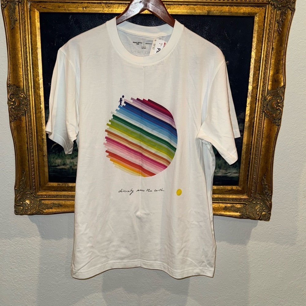 Uniqlo X Emmanuelle Moureaux NEW Peace for All Rainbow Short Sleeve Tee XL